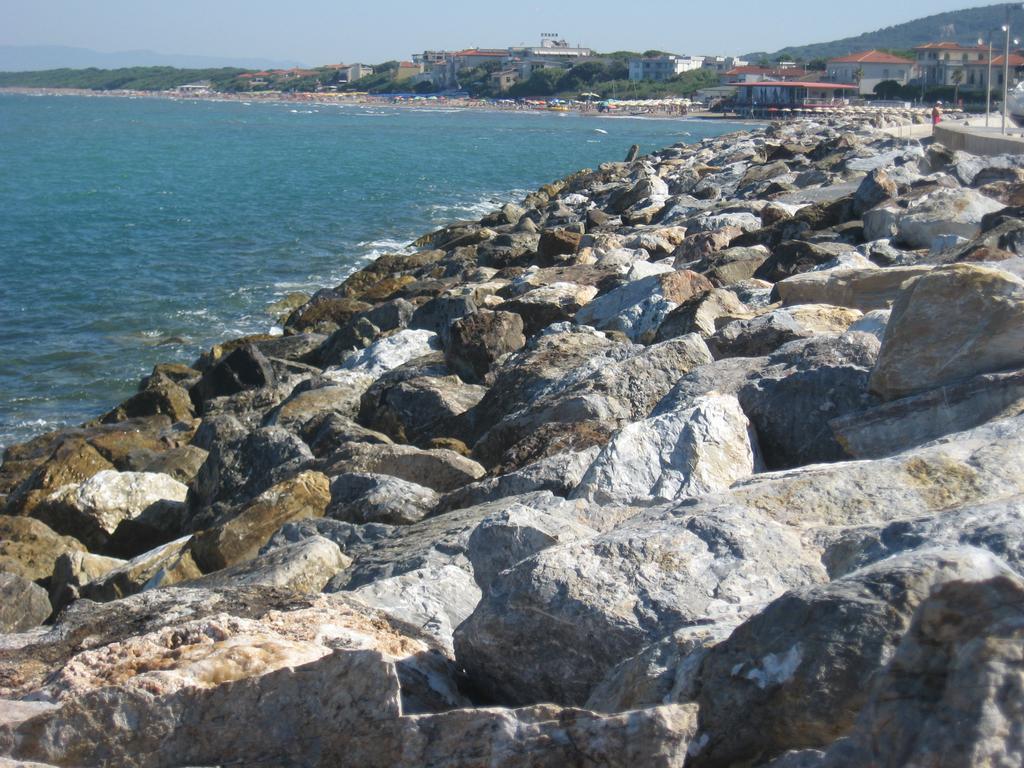 I Papaveri Apartments San Vincenzo Exterior foto